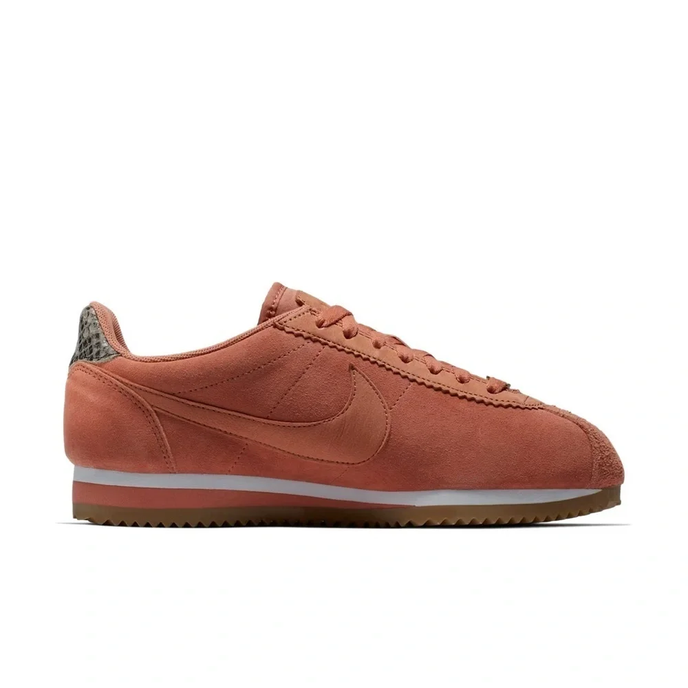 Nike classic Cortez ALC snakeskin blush 8.5